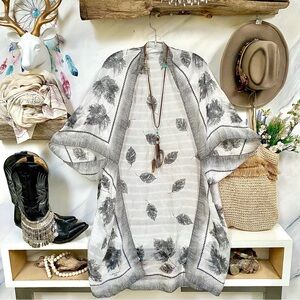 Boho Leaf-Print Open Kimono Cardigan - White & Gray